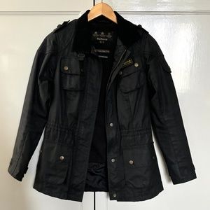 Barbour Waxed Black Jacket in Size US 4